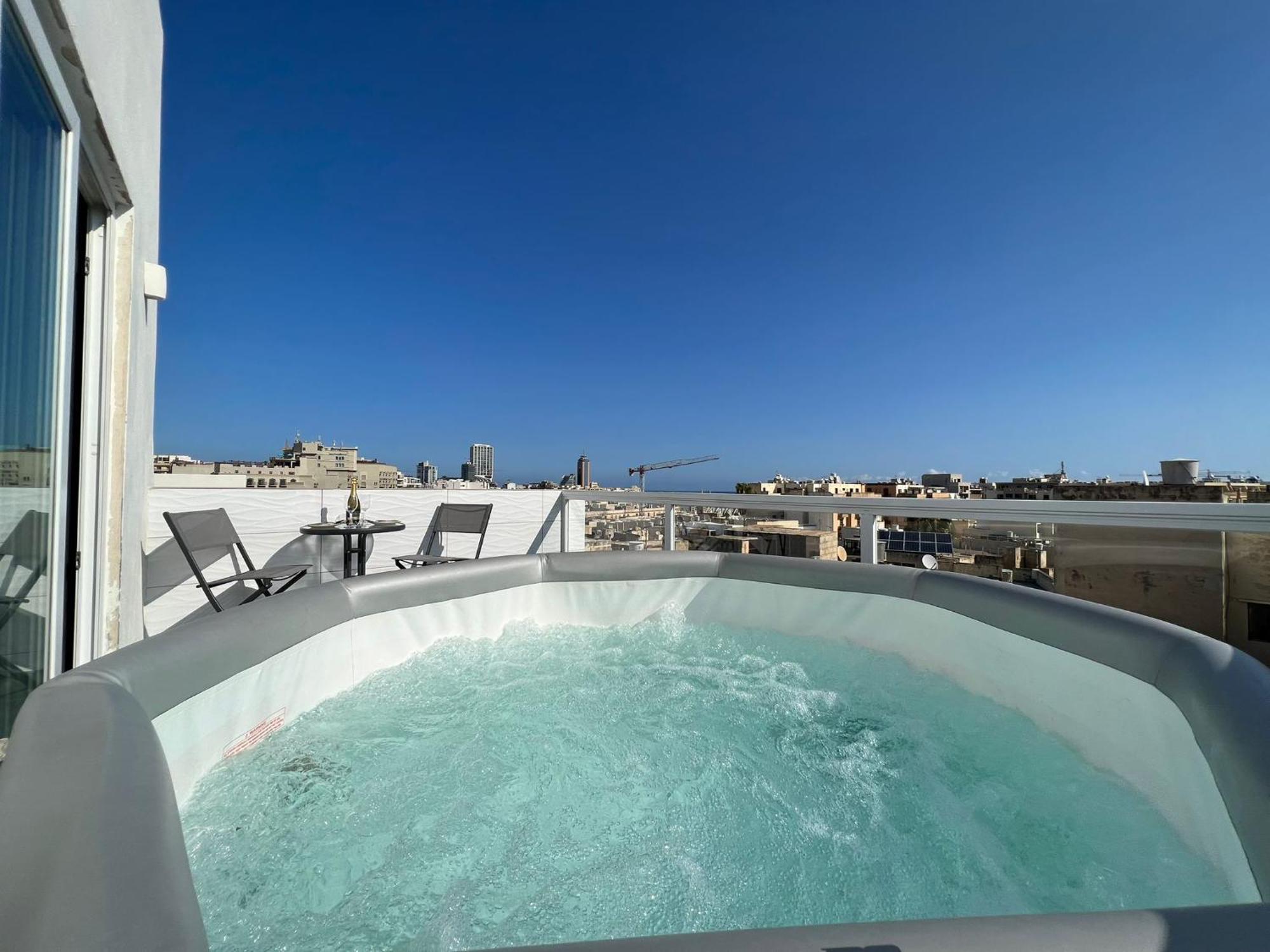 Luxurious Penthouse In *